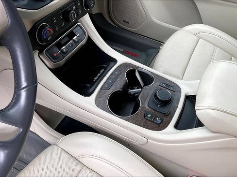 Used 2021 GMC Acadia Denali w/ LPO, Floor Liner Package FWD image 20