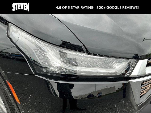 Used 2023 Chevrolet Traverse High Country w/ LPO, Floor Liner Package AWD/4WD image 38