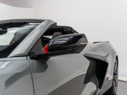 Used 2024 Chevrolet Corvette Z06 RWD image 23