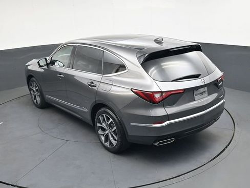 Used 2024 Acura MDX SH-AWD w/ Technology Package image 25