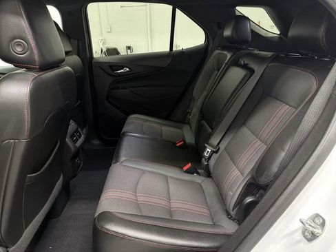 Used 2023 Chevrolet Equinox RS image 17