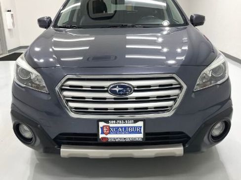 Used 2016 Subaru Outback 2.5i Limited image 3
