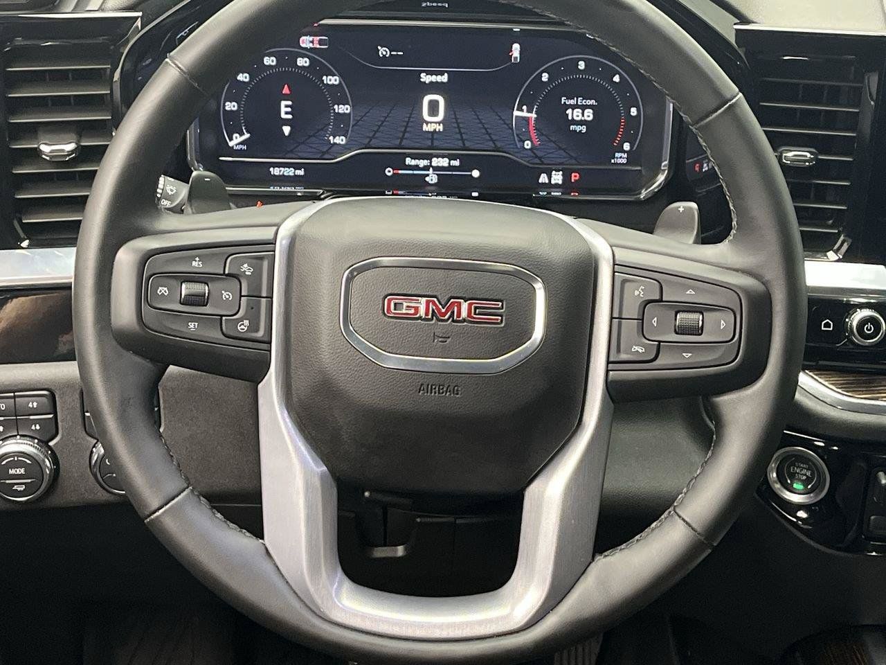Certified 2024 GMC Sierra 1500 Elevation w/ LPO, Elevation Black Package AWD/4WD image 17