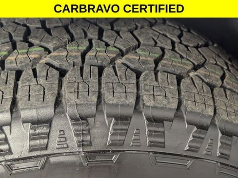Certified 2025 GMC Yukon XL Denali AWD/4WD image 10