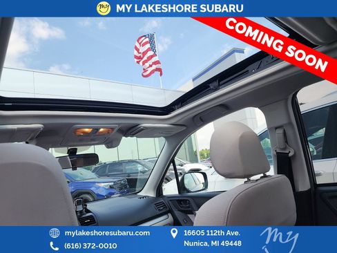 Used 2015 Subaru Forester 2.5i Premium AWD/4WD image 17