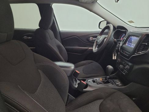 Used 2020 Jeep Cherokee Latitude image 21