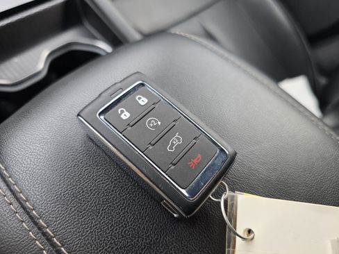 Used 2025 Jeep Grand Cherokee L Limited image 36