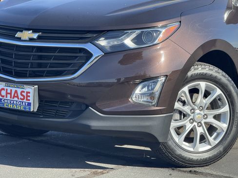 Certified 2020 Chevrolet Equinox LT image 3