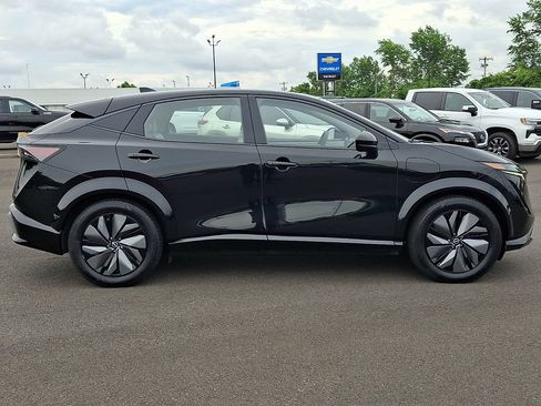 Certified 2024 Nissan Ariya AWD image 8