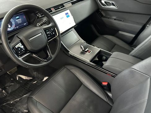 Used 2025 Land Rover Range Rover Velar Dynamic SE image 11