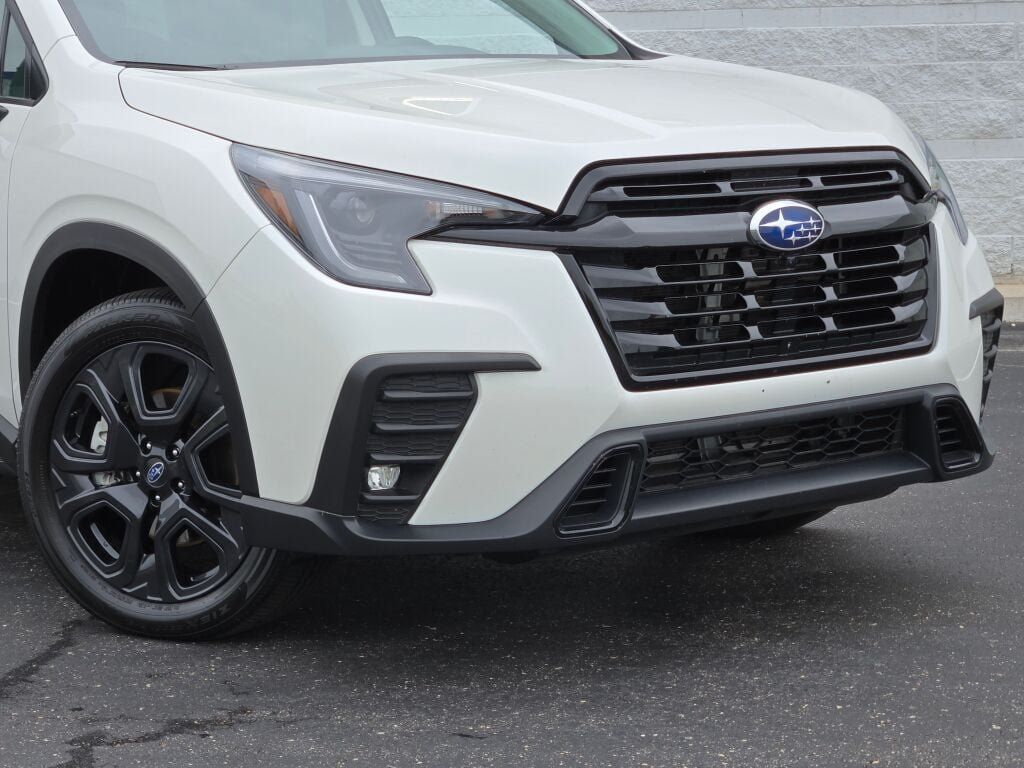 Certified 2025 Subaru Ascent Bronze Edition w/ Popular Package #2 AWD/4WD image 2