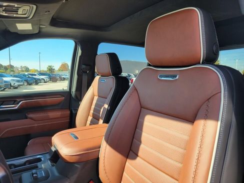 New 2026 GMC Sierra 3500 Denali Ultimate image 11