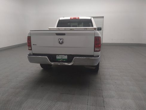 Used 2019 RAM 1500 Classic SLT RWD image 7