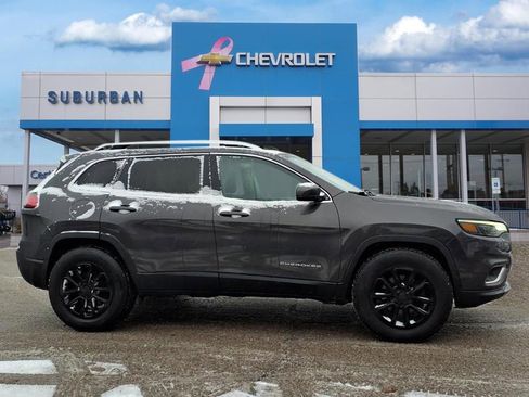 Used 2019 Jeep Cherokee Limited image 4
