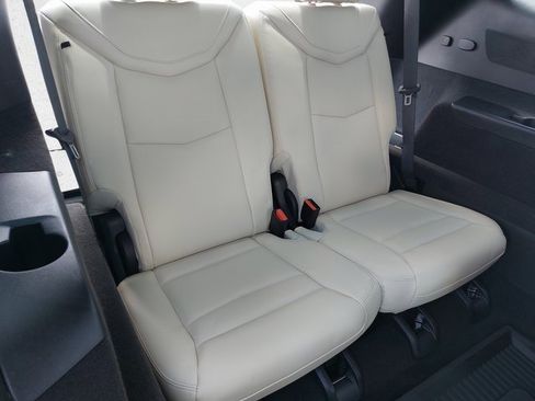 Used 2025 Cadillac XT6 Sport w/ LPO, Floor Liner Package image 12