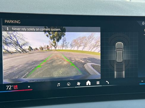 Used 2025 BMW X3 xDrive30i w/ Convenience Package image 26