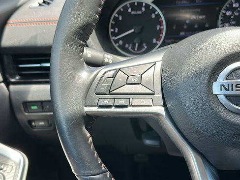 Used 2023 Nissan Sentra SR w/ Trunk Package FWD image 16