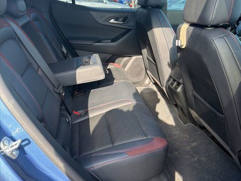 Used 2025 Chevrolet Equinox RS w/ Safety and Technology Package image 4