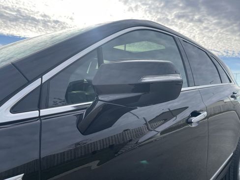 Certified 2022 Cadillac XT5 Premium Luxury w/ LPO, Floor Liner Package image 11