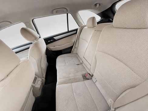 Used 2019 Subaru Outback 2.5i Premium AWD/4WD image 10