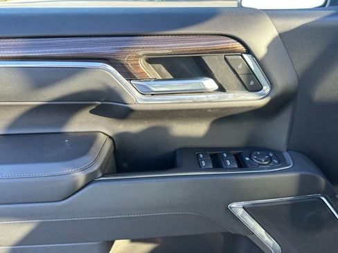Certified 2024 Chevrolet Silverado 1500 LT w/ Z71 Off-Road Package AWD/4WD image 3
