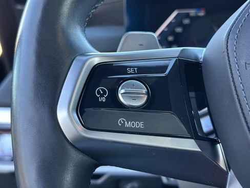 Certified 2023 BMW 760i xDrive image 37