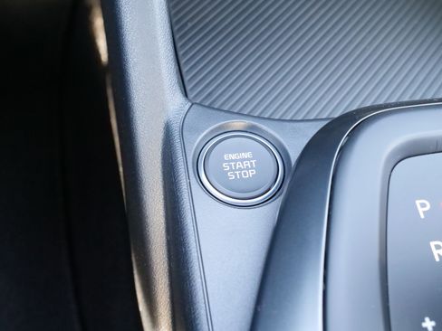 New 2025 Kia K4 LXS image 25