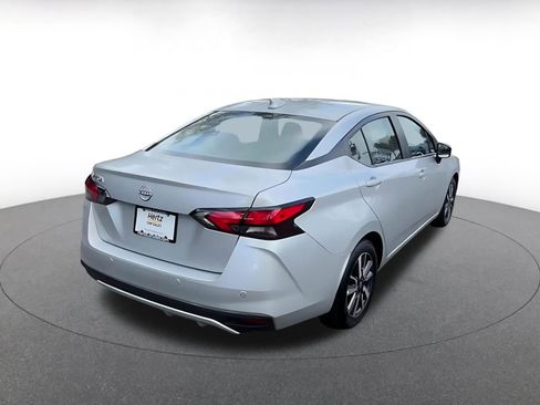 Used 2025 Nissan Versa SV FWD image 14
