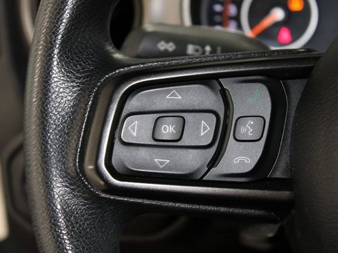 Used 2019 Jeep Wrangler Unlimited Sport AWD/4WD image 36