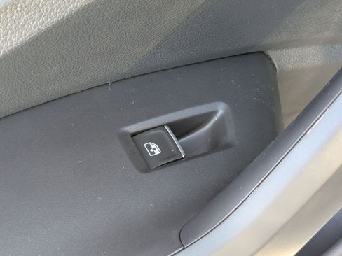 New 2026 Volkswagen Jetta SE image 27