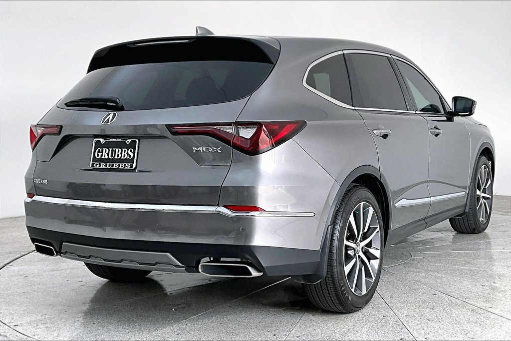 Certified 2026 Acura MDX w/ Technology Package FWD image 14