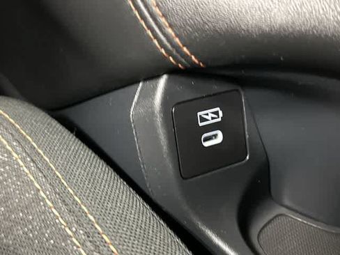 Used 2024 Honda HR-V Sport image 25