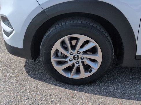 Used 2017 Hyundai Tucson SE FWD image 13