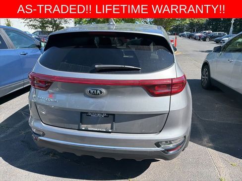 Used 2022 Kia Sportage LX FWD image 4