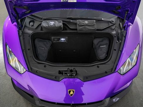 Used 2021 Lamborghini Huracan EVO RWD image 28