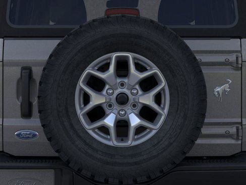 New 2025 Ford Bronco Badlands image 24