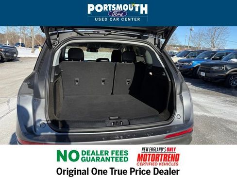 Used 2021 Lincoln Corsair AWD w/ Premium Package image 12