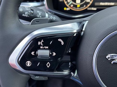 New 2026 Jaguar F-PACE R-Dynamic S image 27