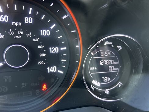 Used 2022 Honda HR-V Sport image 15