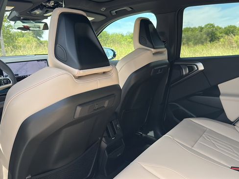 New 2026 BMW X3 xDrive30 w/ M Sport Package image 14