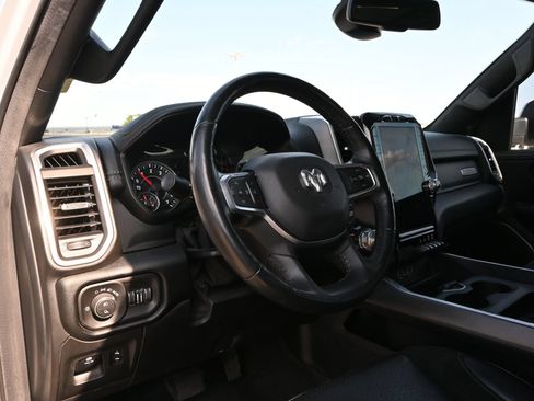 Used 2020 RAM 1500 Laramie w/ Sport Appearance Package AWD/4WD image 17