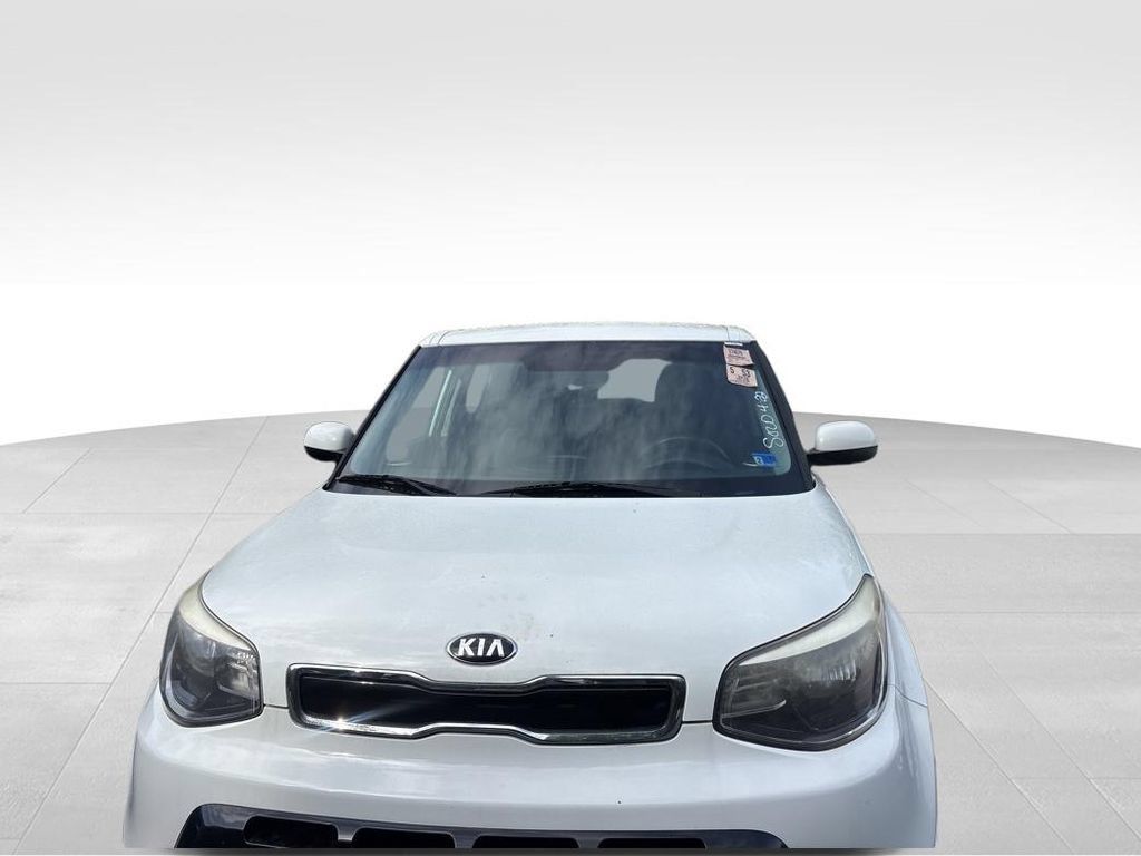 Used 2016 Kia Soul + FWD image 3