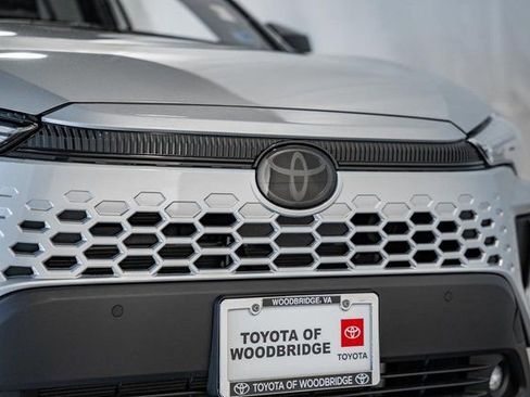 Used 2026 Toyota Corolla Cross XSE image 11