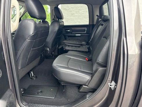 Used 2019 RAM 1500 Laramie RWD image 49