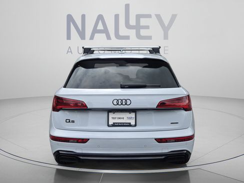 Used 2024 Audi Q5 e Prestige w/ Prestige Package AWD/4WD image 4