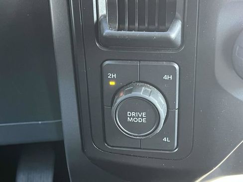 Used 2023 Ford F150 XLT image 30