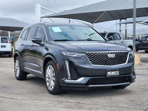 Certified 2023 Cadillac XT6 Premium Luxury w/ Technology Package image 3