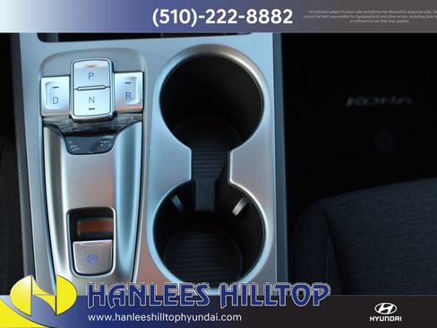 Used 2023 Hyundai Kona SE w/ Cargo Package image 21
