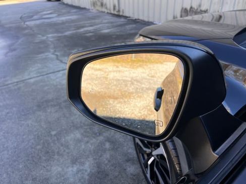 Used 2022 Toyota Highlander XSE image 12