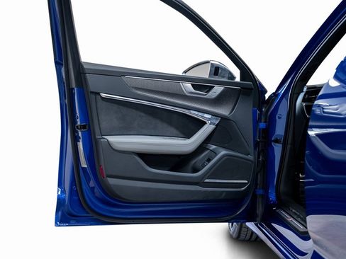 Used 2023 Audi S6 Prestige image 56